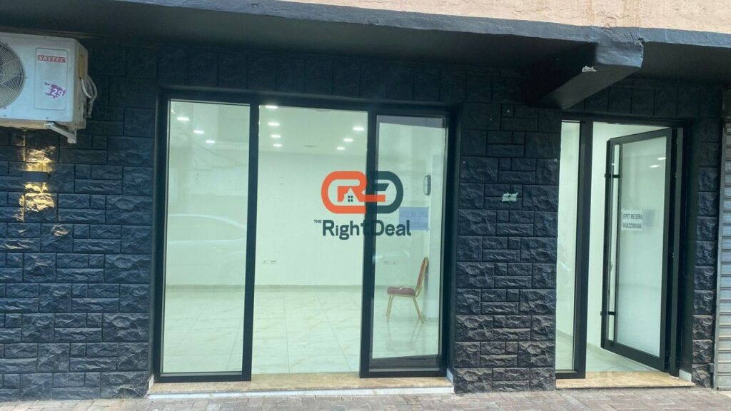 Prane Vasil Shantos, Shitet Dyqan Ideal Per Investim !!