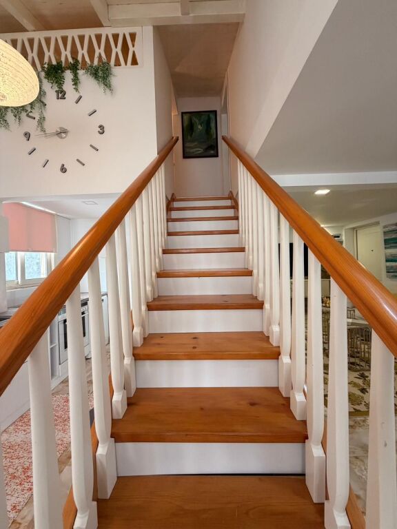 Duplex 3+1 – Vista sulla Piscina nel Monte Robi