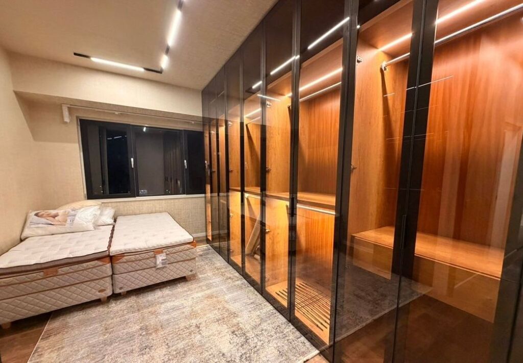 SHESIM SUPER APARTAMENT TEK AMBASADOR 3 !