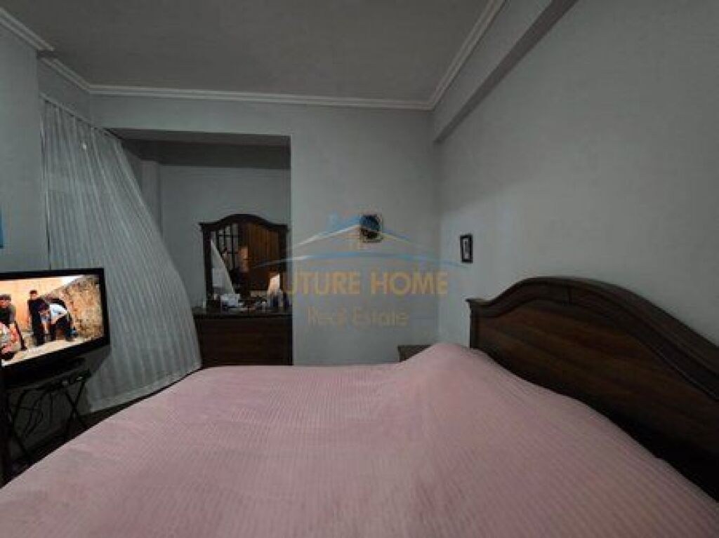 Shitje,Apartament 3+1 ,Blloku!