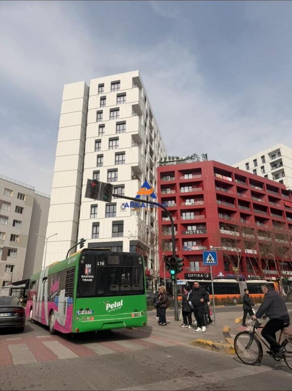 BUSINESS PREMISES FOR RENT "AT THE PHARMACY COMPLEX 10" 5000 EURO