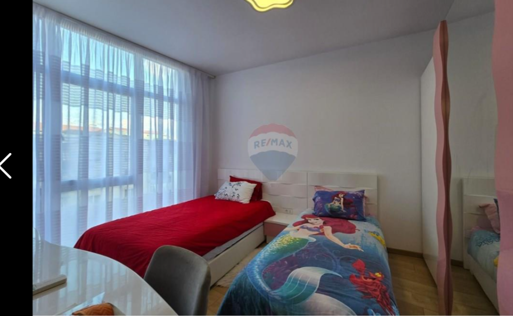 Apartament per shitje 2+1+2 tek Komuna e Parisit