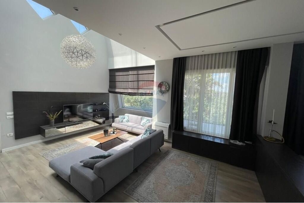 Villa - In Vendita - Kodra e Diellit 2, Tirana(ID: 530221059-300)