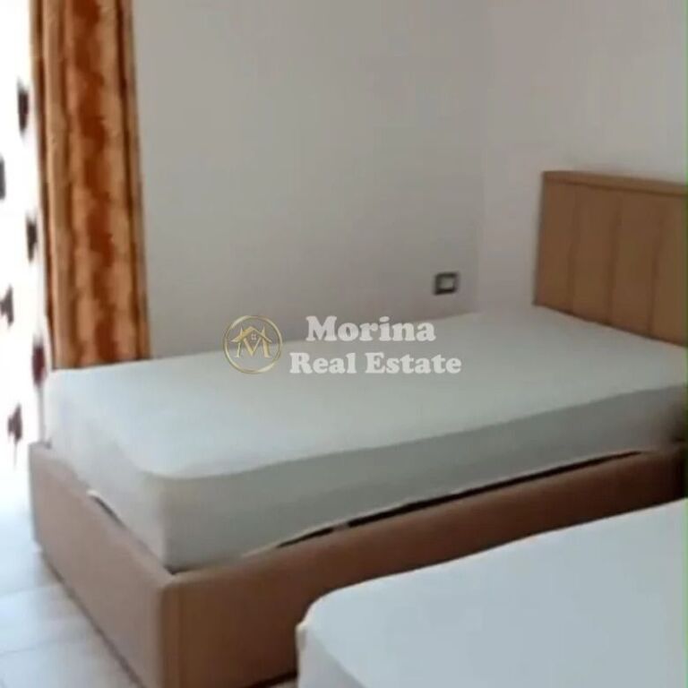 Affitto | Casa privata 1 + 1 | Allias | 400 €/mese