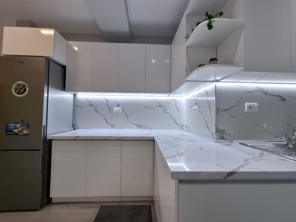 SHITET; Apartament 2+1 / 105 m2 ( 📍21 Dhjetori / Sa fillon rr Frosina plaku ) ✨️ investuar para 7 muaj( shitet si në foto) 🔥278.000€