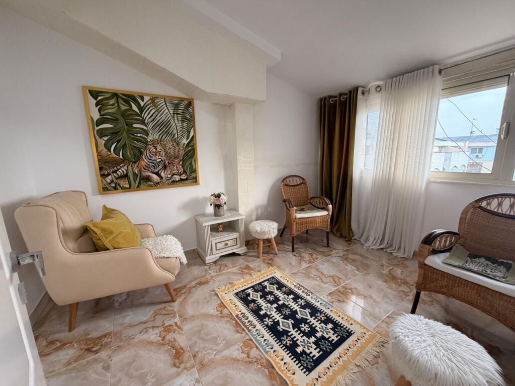 Duplex 3+1 – Vista sulla Piscina nel Monte Robi