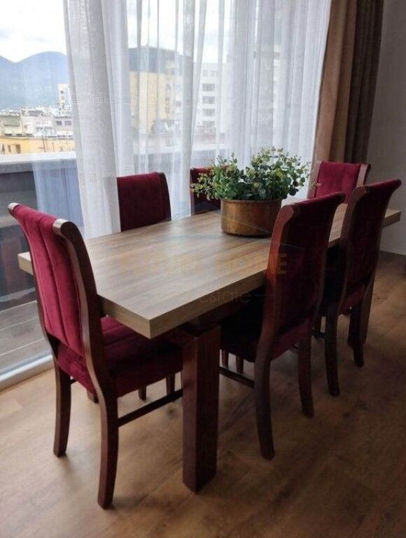 Qera, Apartament 1+1, Kafe Flora