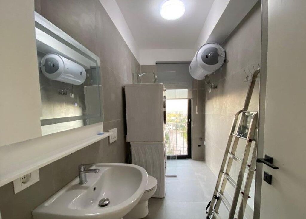 PRESSO KODRA E DIELLIT 2 AFFITTIAMO APPARTAMENTO 2+1 CON POSTO AUTO