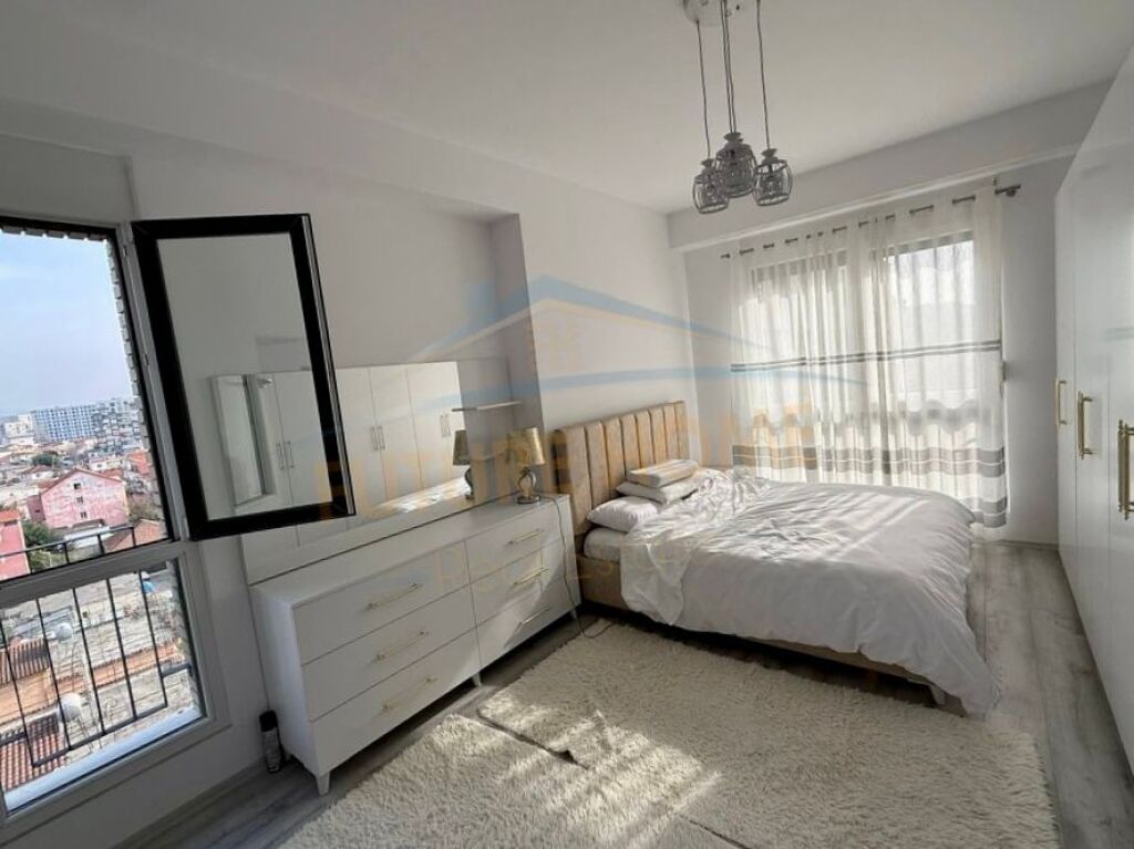 Rent, Apartment 2+1+2+ Parking Space, Aviation Field