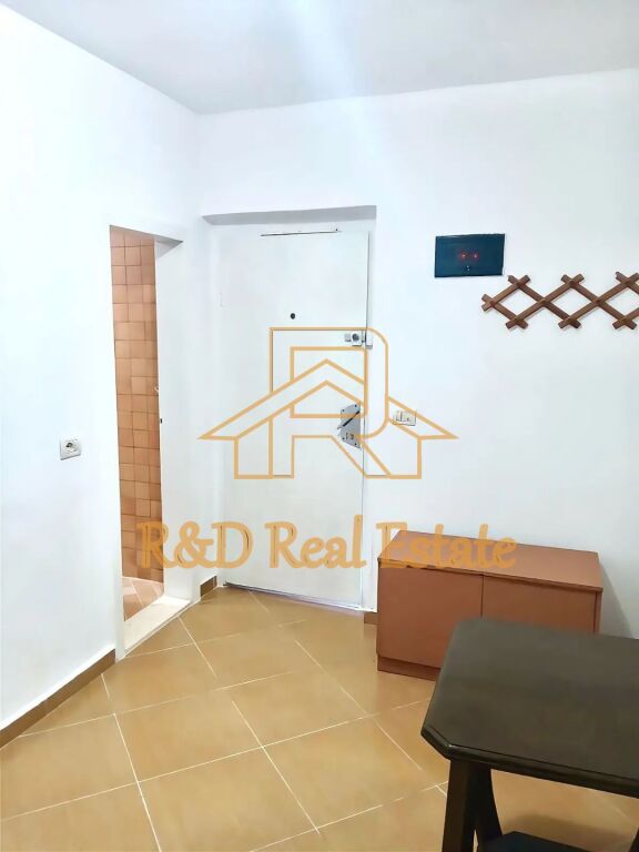 🏡 Jepet me qira apartament 1+1 – Qendër, pranë Kafe ATSH