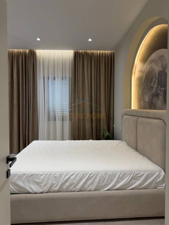 For sale. 4-storey villa, Dry Lake, Tirana