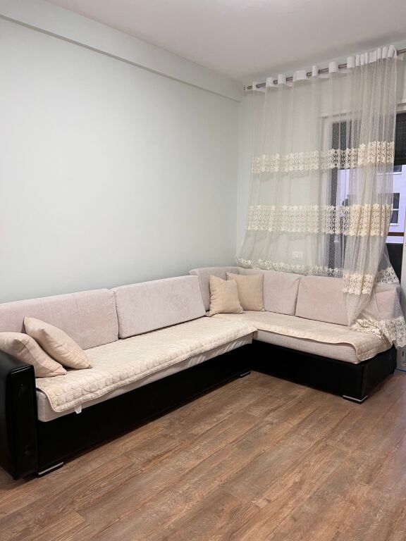 For rent 1+1 KUPOLA E88 Laprake 45,000 lek