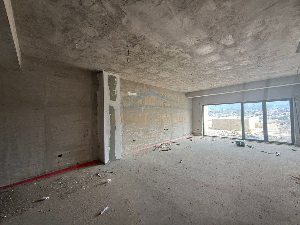 Shitet , Vile , Swan Lake Residence , Farke