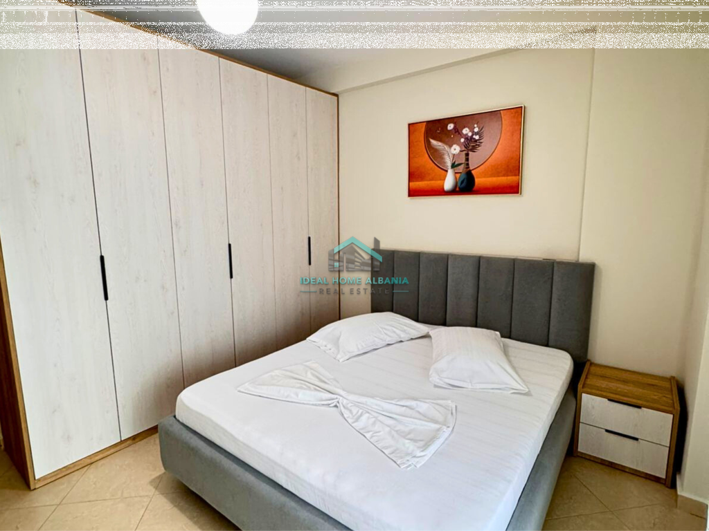 Apartament 2+1 me Qira – Rruge e Cipajve, Vlorë.