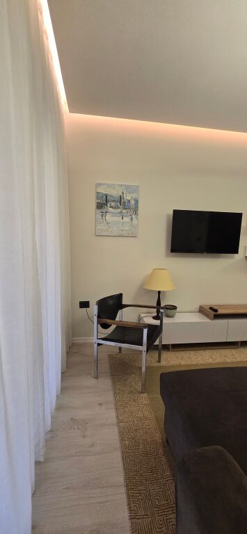 APARTMENT 1+1, RTSH/ARTISTIC HIGH SCHOOL