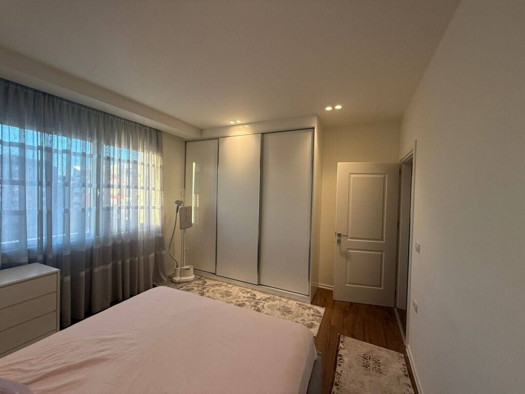 ✨ Jeto me Stil te Kompleksi "Larti Shpk"  Apartament Me Qira 2+1 ✅️Me Garazh