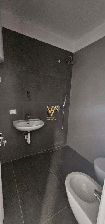 SHITET APARTAMENT 1+1+BLK NE GOLEM 120.700 EURO