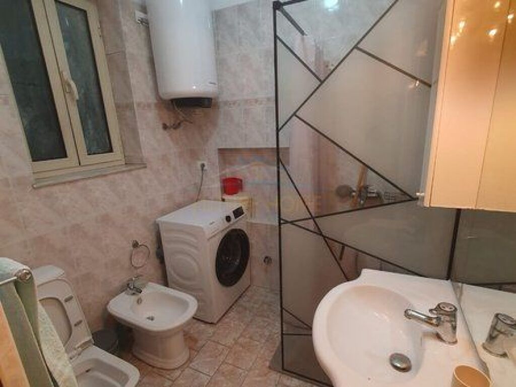 Rent, Apartment 2+1+2, Brryli, Tirana