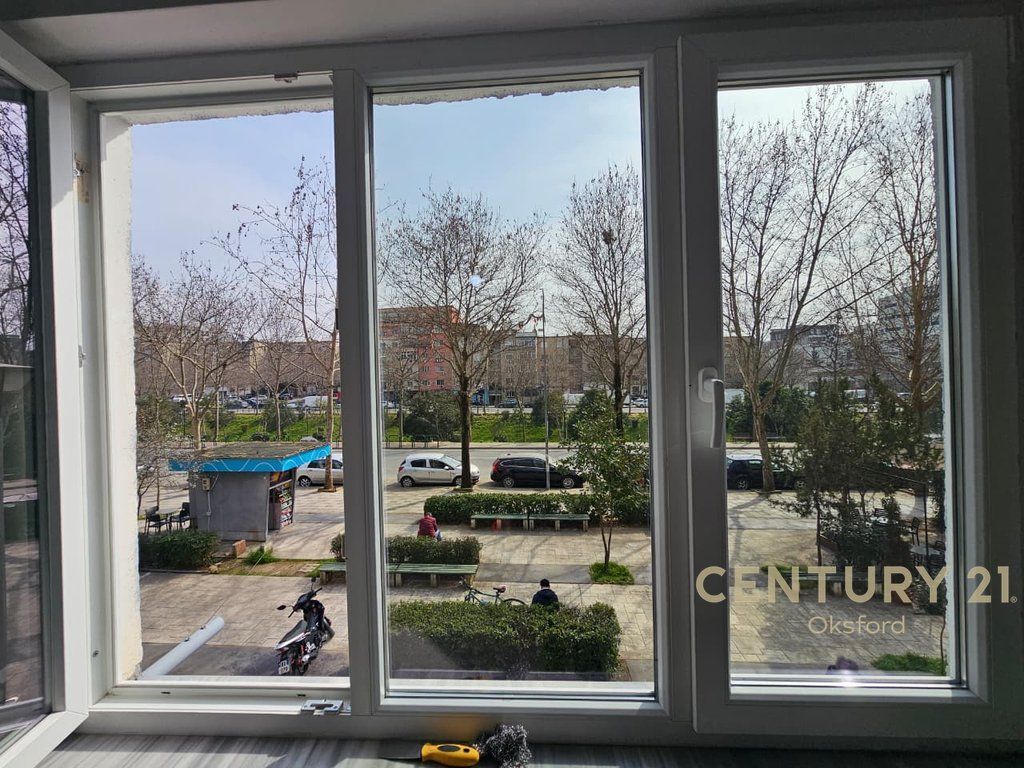 NJESI SHERBIMI ME QIRA TEK MATERNITETI I RI