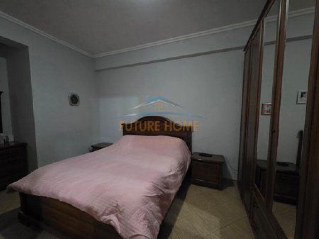 Shitje,Apartament 3+1 ,Blloku!