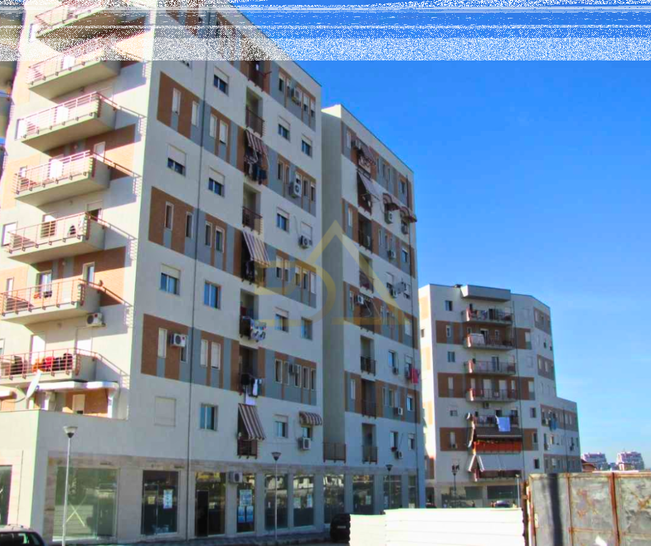 Shiten Ambiente Biznesi – 21 Dhjetori, Tiranë