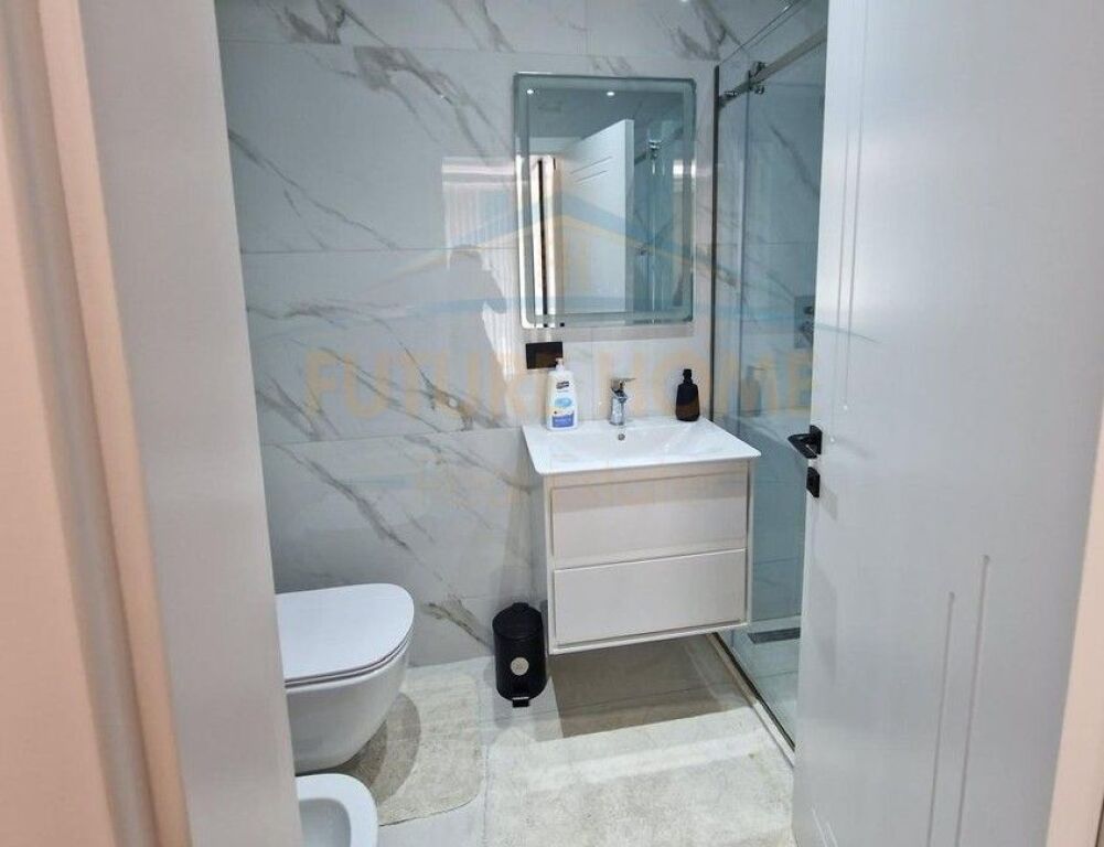 Rent apartment 3+1+2+3 PARKING SPACES, Aviation field Turdiu, Tirana