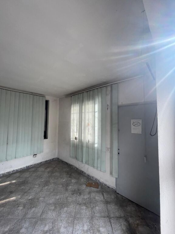 WAREHOUSE FOR RENT 560 M2 TIRANA-DURRES HIGHWAY 3,900 EURO
