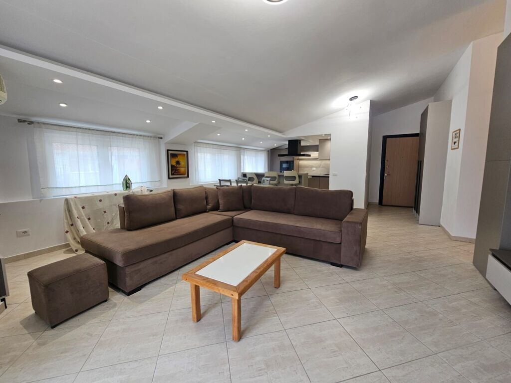 Apartament me qera - Fresku