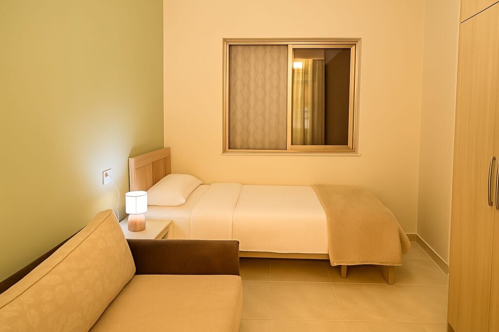 Apartment 1+1 for rent near the center.