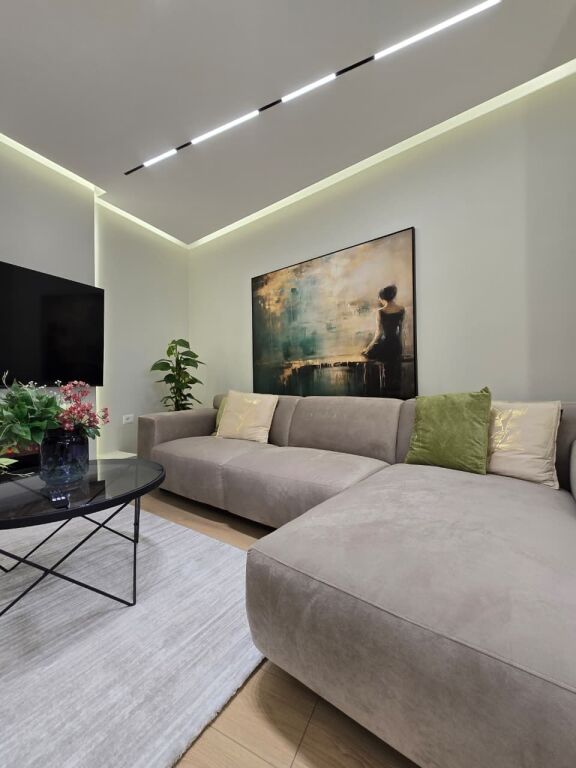 📌Shitet Apartament 2+1+2 tek Zogu i Zi
