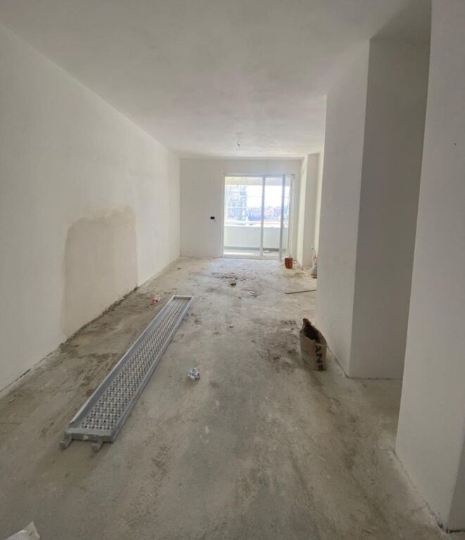 APARTAMENT NE SHITJE 2+1+2 TE UNIVERS CITY , TIRANE