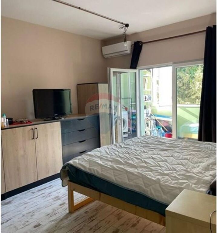 Apartament - Për Qira - Qyteti Studenti, Tiranë