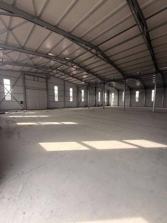 JEPET ME QERA KAPANON NE PORTO ROMANO, DURRES