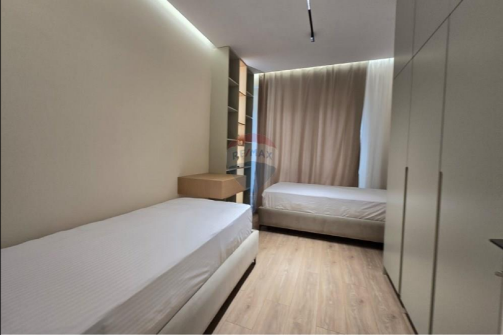 Appartamento in vendita 2+1+2+ parcheggio al Lago Secco