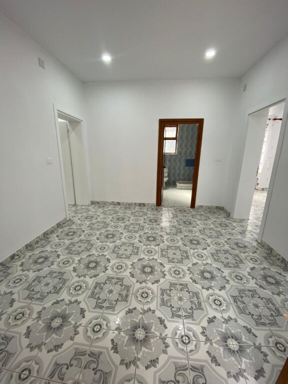 🏡 Jepet me Qira 2+1 – Shtëpi Private në Astir