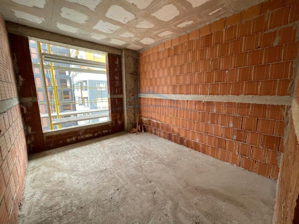 Shitet, Apartament 1+1, Fusha e Aviacionit, Tirane Empire65134