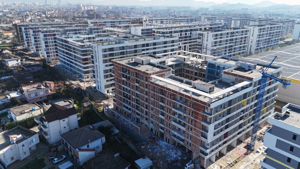 Okazion Univers City