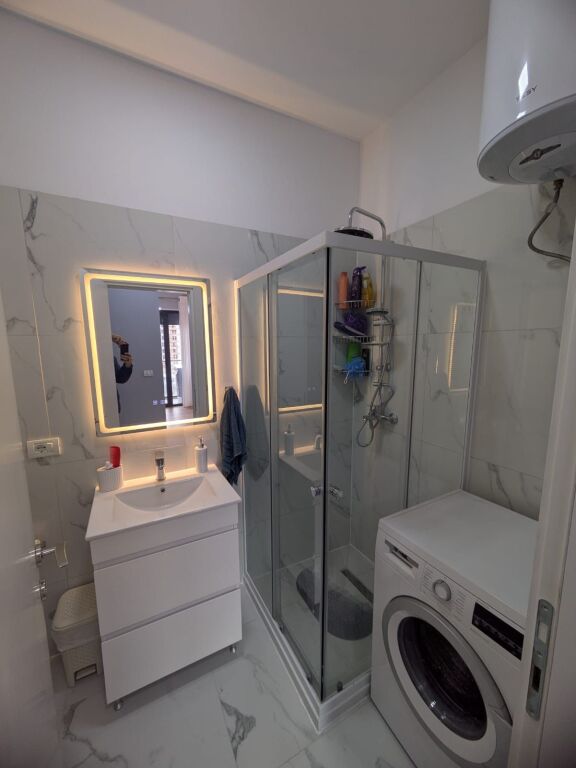 SHITET Apartament 1+1 tek Porcelani | Pranë Klan TV