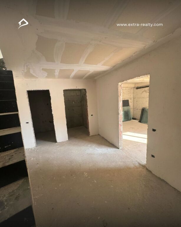 Shitet villa tek Habitat Residence