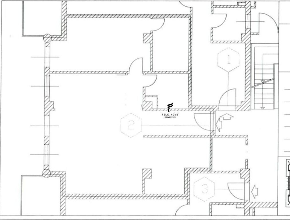 OFFICE FOR RENT 96 M2 CENTER 170,000 LEKE FH-58384