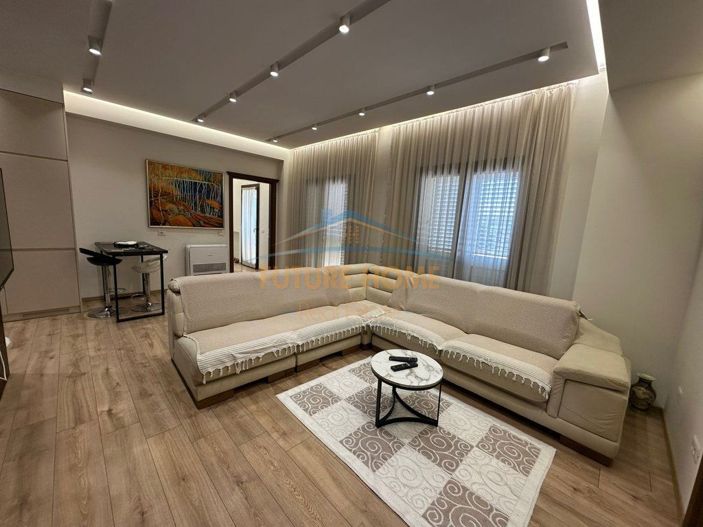 Rent, Apartment 2+1+2+Parking Space, Bardhyl Street, Tirana.