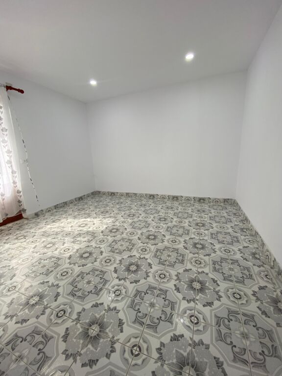 🏡 Jepet me Qira 2+1 – Shtëpi Private në Astir