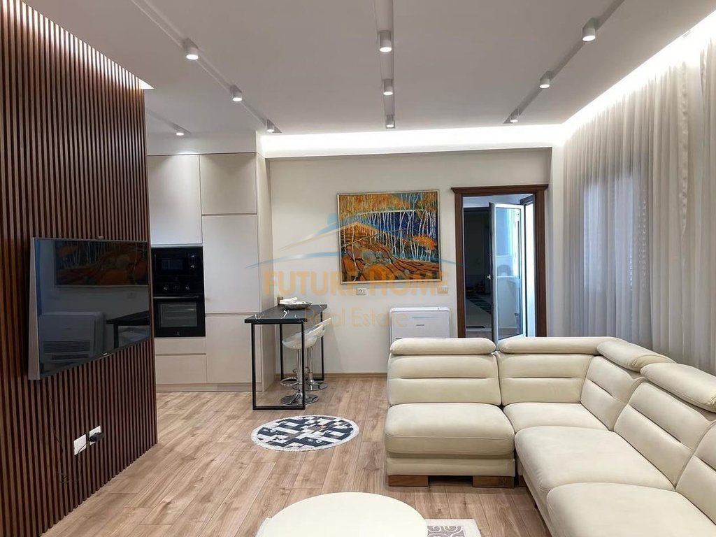 Rent, Apartment 2+1+2+Parking Space, Bardhyl Street, Tirana.