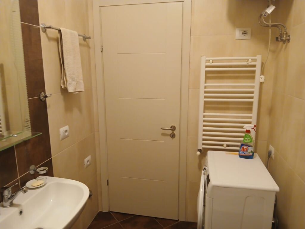 Affitto,Appartamento 2+1+2 Complesso Latifi,Kinostudio,Tirana