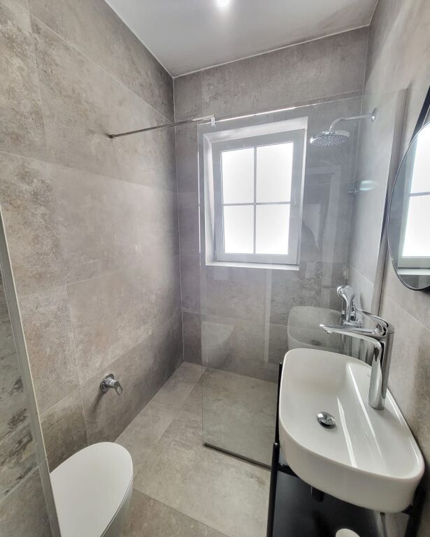 🏡 Jepet Apartament 1+1 me Qira – Garda