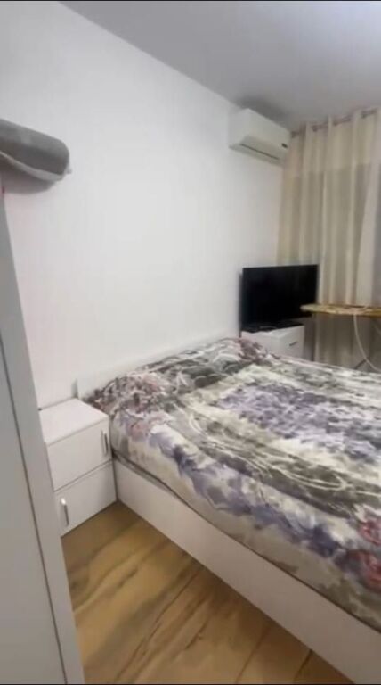 APARTAMENT ME QERA 1+1 5 MAJI 50.000 LEKE
