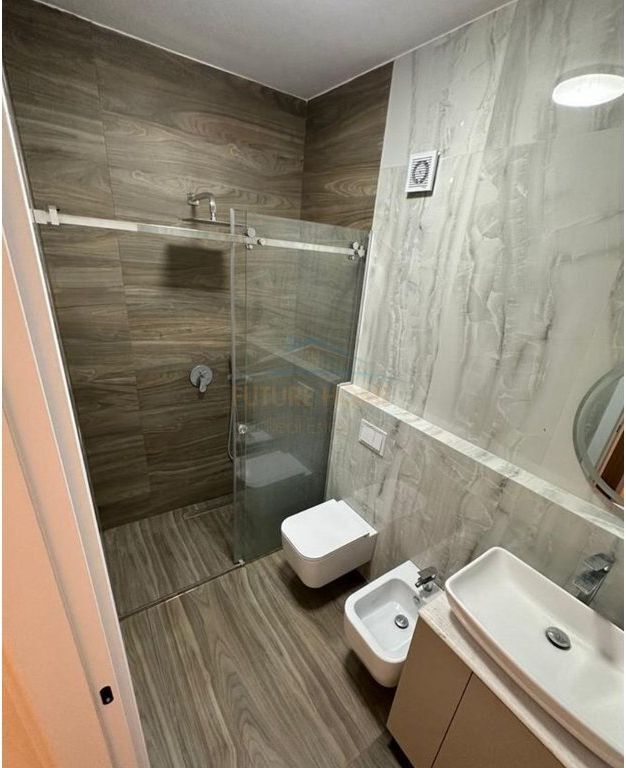 In vendita, Appartamento 2+1, Teg.