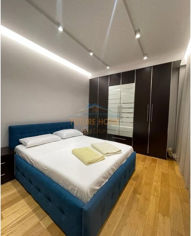 Rent, Apartment 2+1+2+Parking Space, Bardhyl Street, Tirana.