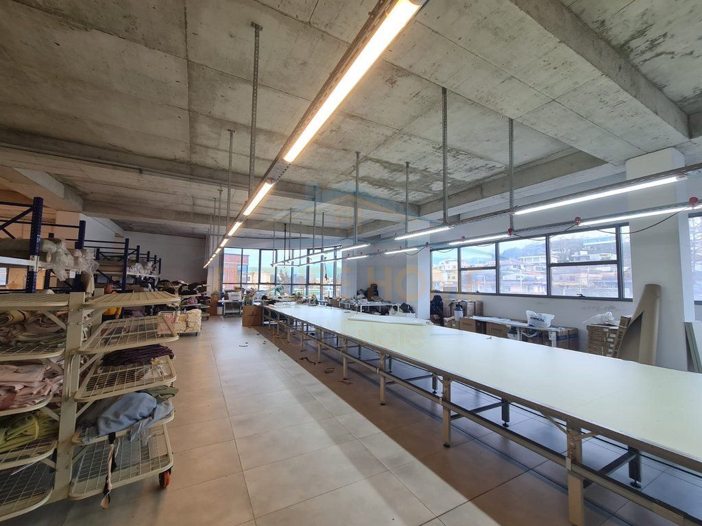 Rent, Business Premises, Kombinat, Tirana.