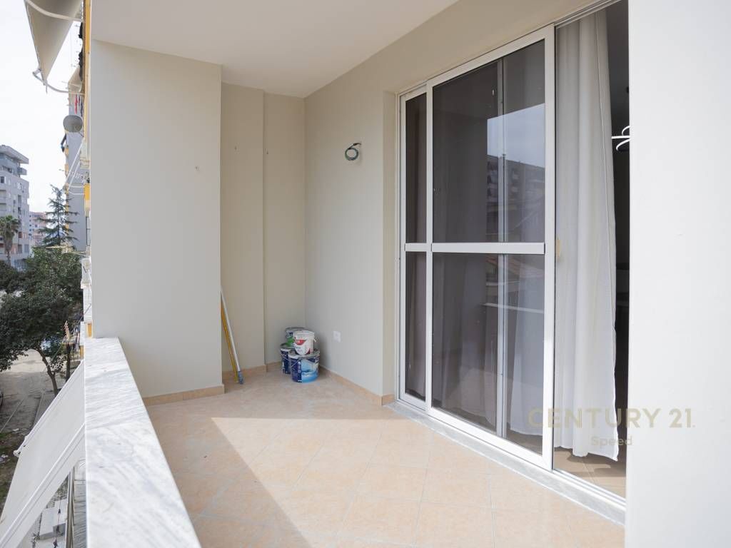 Apartament 1+1 per Qira në Astir!